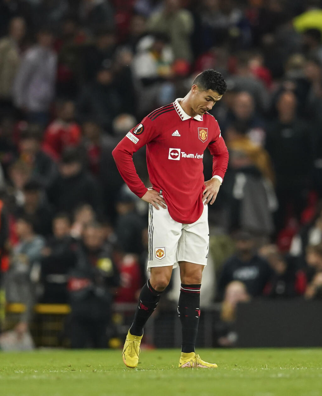 Portugalec v Manchestri United prevažne zohrieva lavičku