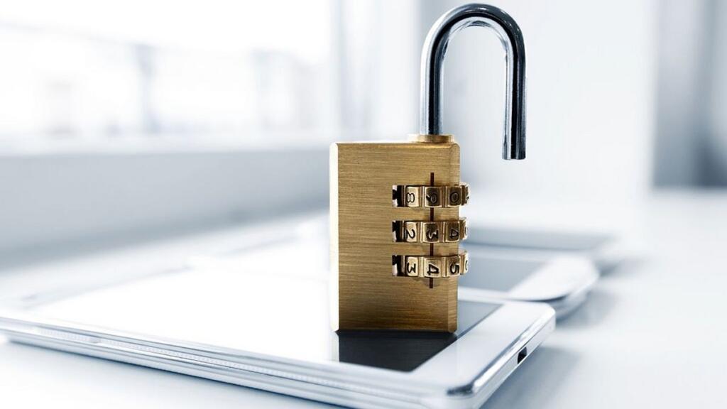 Výkupné za mobil: DoubleLocker zašifruje dáta a pýta 65 eur