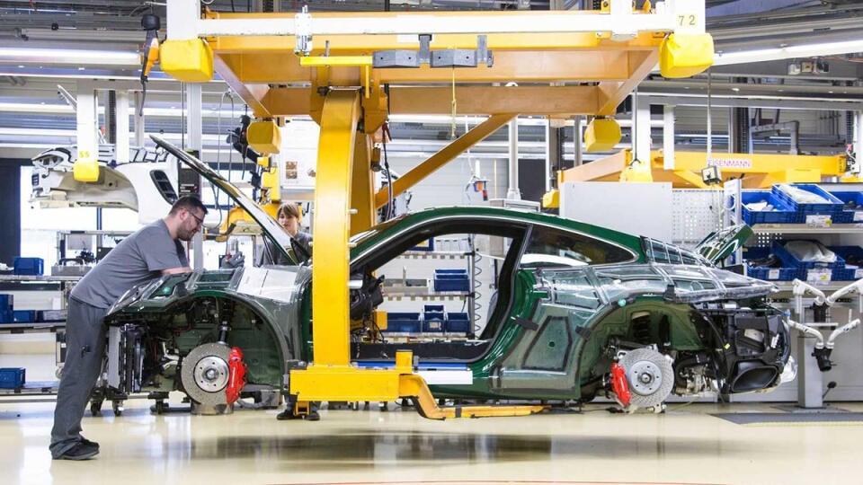 Miliónte Porsche 911 - z výroby má tiež pár fotiek