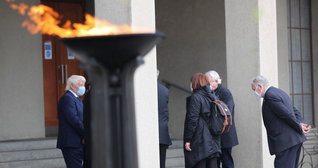 Na pohrebe Dany Zátopkovej sa ukázalo niekoľko známych osobností.