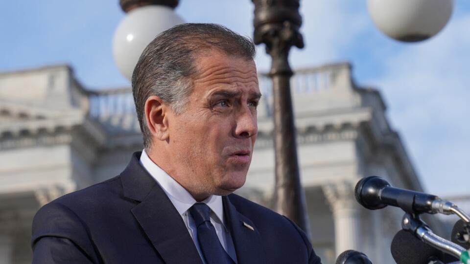 Hunter,Biden,Addressed,The,Media,On,December,13,,2023,Explaining
