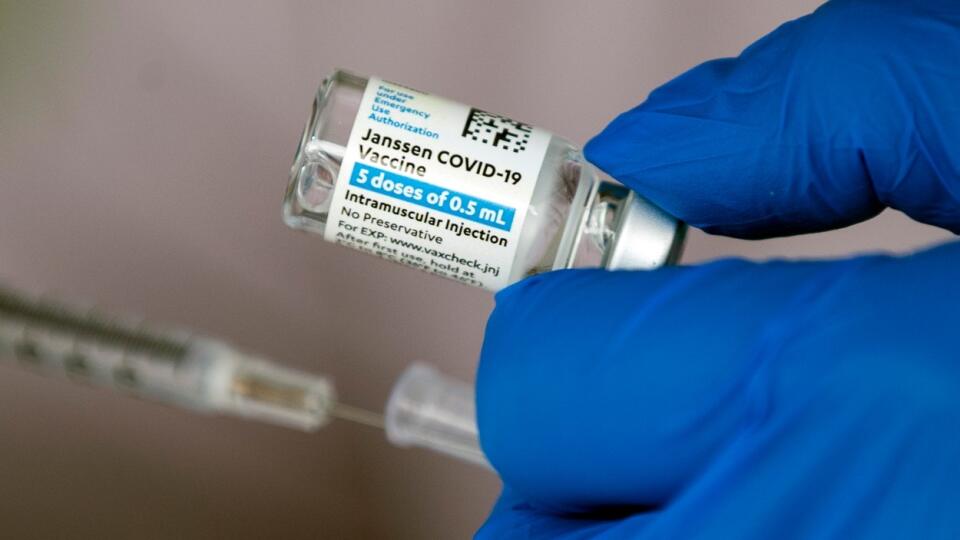 Prvých 9600 dávok vakcíny Johnson&Johnson by malo do SR prísť 19. apríla