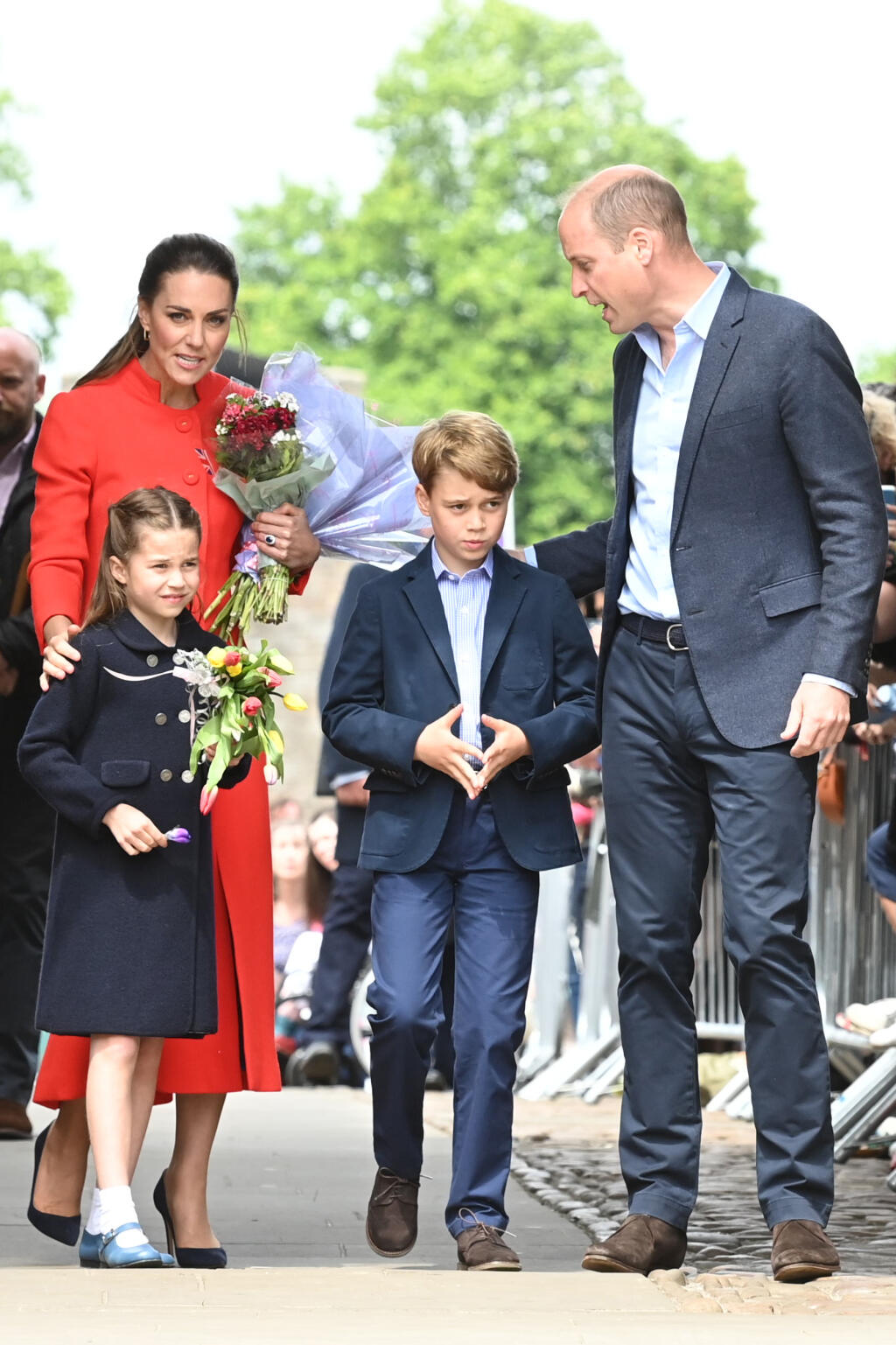 Princezná Charlotte a princ George počas svojho prvého oficiálneho podujatia mimo Londýna v Cardiffe.
