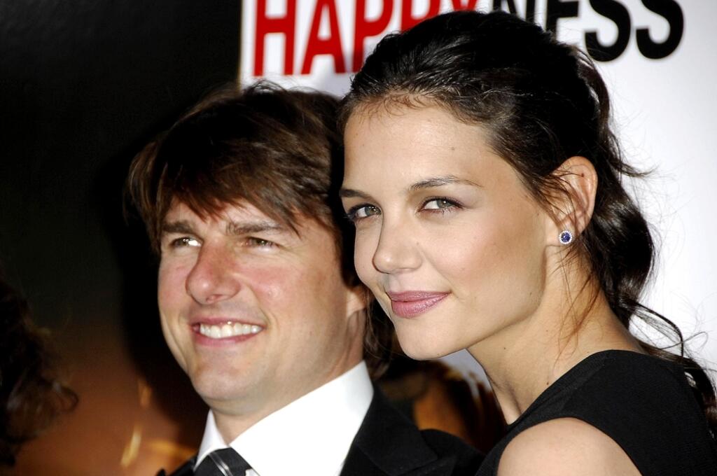 Tom,Cruise,,Katie,Holmes,At,The,Pursuit,Of,Happyness,World