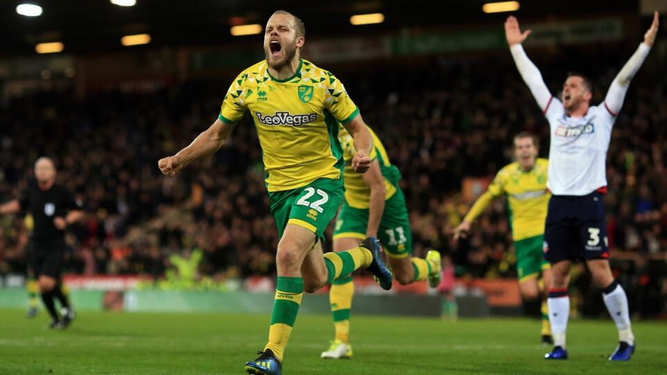 Útočník Norwichu City Teemu Pukki získal cenu pre najlepšieho hráča anglickej Premier League za mesiac august.