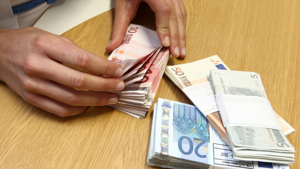 Podvod ako vyšitý: tentoraz vás môže pripraviť o peniaze falošný e-mail z banky.