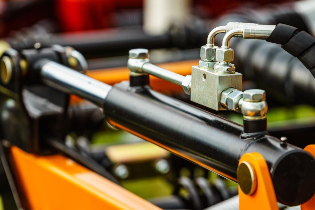 Hydraulic,System,On,Modern,Heavy,Machine.,Industrial,Detail,Piston,In