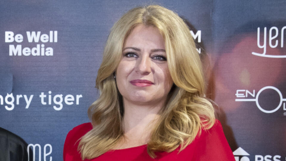 Premiéra filmu Známi Neznámi v bratislavskom Bory Mall. Na snímke je Wanda Adamík Hrycová a prezidentka Zuzana Čaputová.