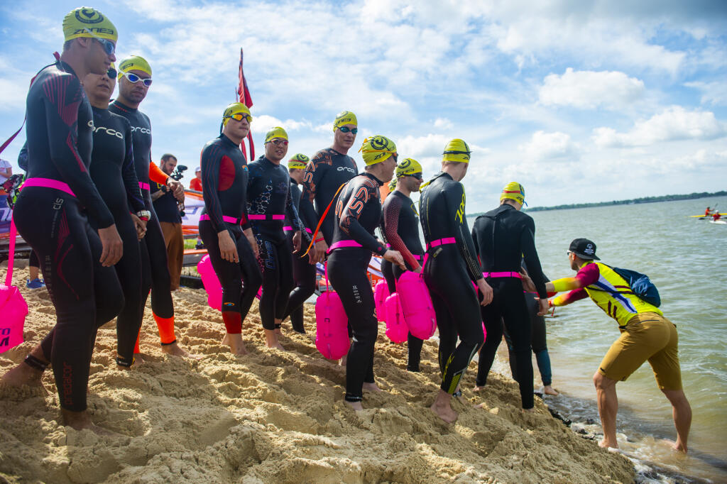 Na snímke účastníci prvých majstrovstiev Európy špeciálnych olympiád v triatlone 21. mája 2022 v Šamoríne. FOTO TASR - Jakub Kotian
