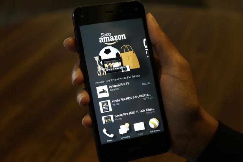 Amazonu už tablet nestačí. Pridáva smartfón a hneď s „3D“ displejom