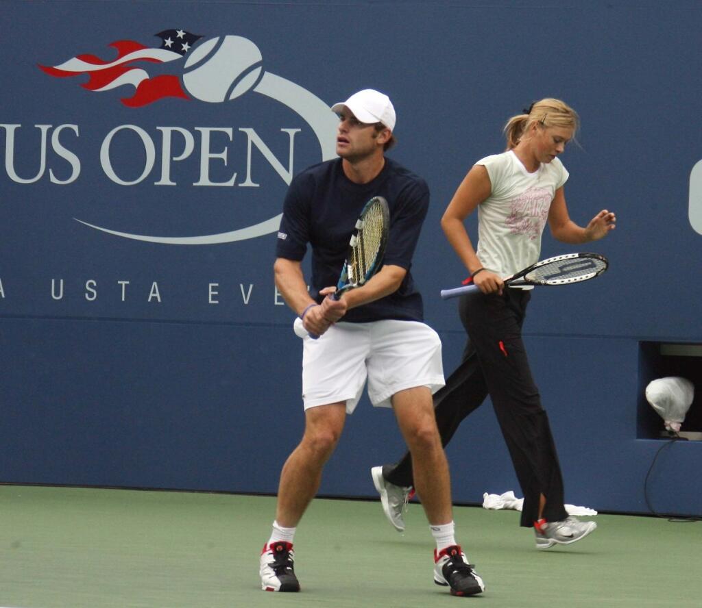 Pár spoločne trénoval hlavne pred US Open a často sa objavovali na akciách ruka v ruke. Ich vzťah dokonca dostal pomenovanie: Rodopová.