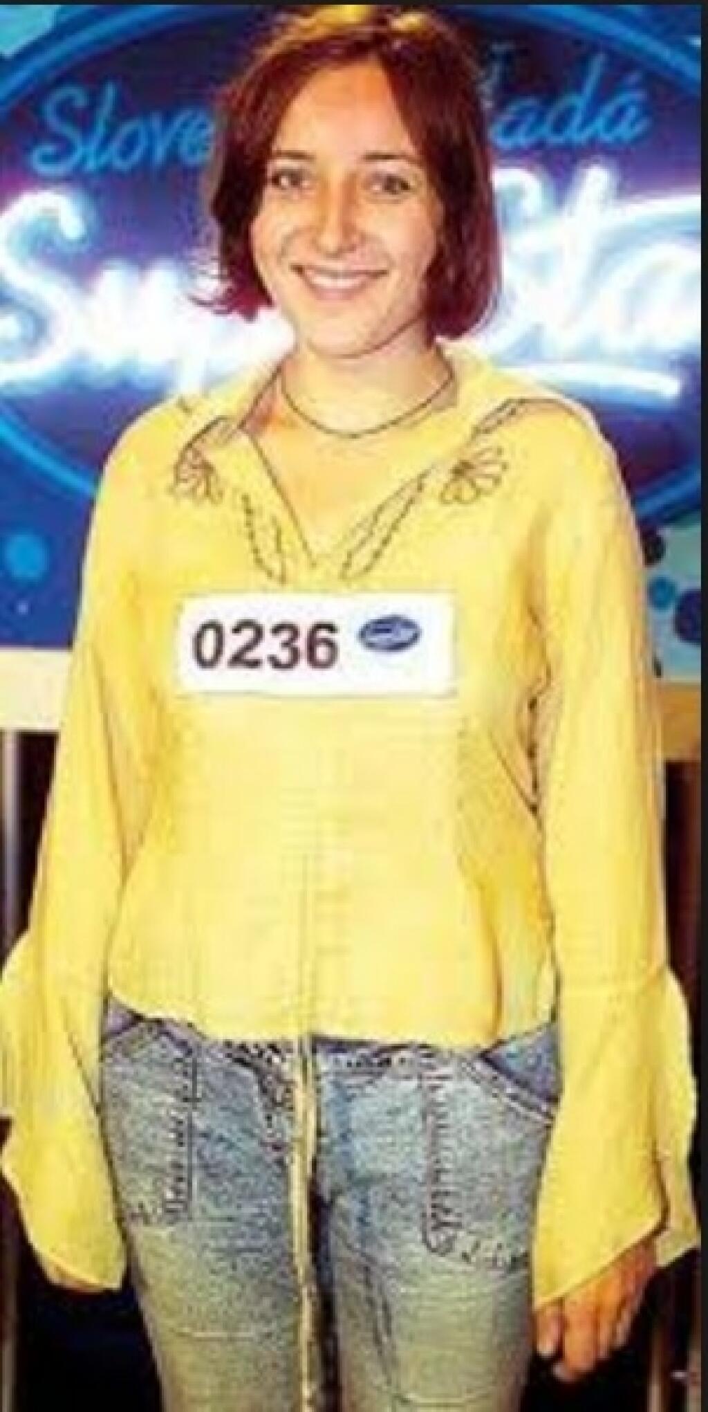 Katka Koščová v roku 2004. Speváčka sa stala prvou víťazkou historicky prvej SuperStar na Slovensku, ktorú ako prvá vysielala RTVS.