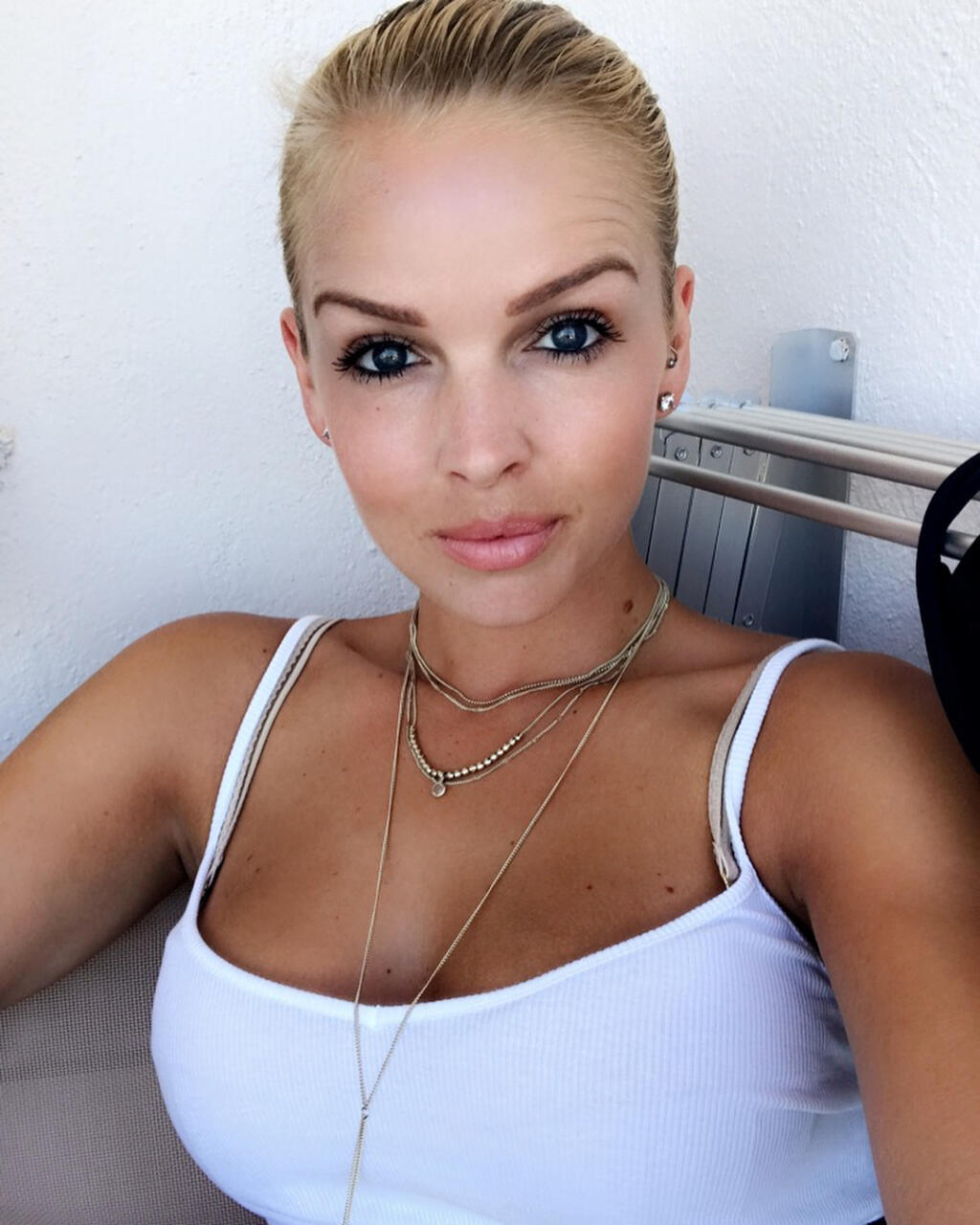 Sexi Leonna Mayorová si dnes privyrába ako moderátorka. Do sedla ju to ž tak často neťahá.u