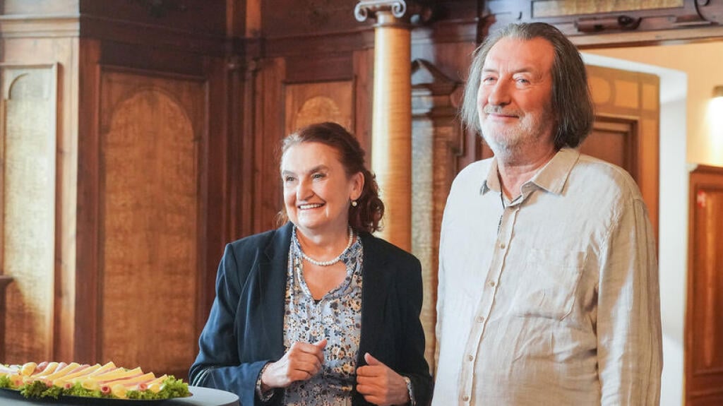 Eva Holubová a Bolek Polívka v seriáli Hořký svět.