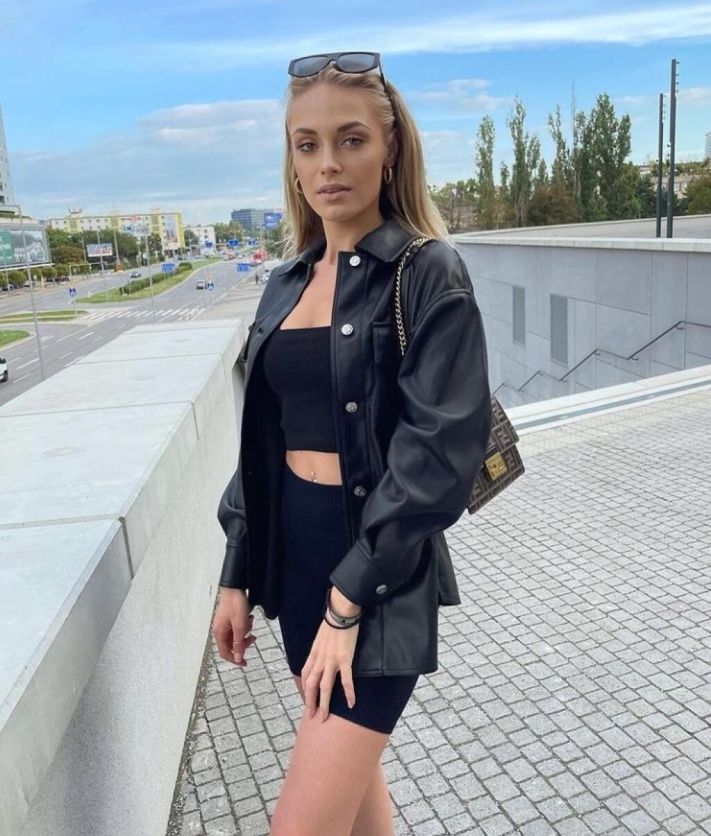 Misska Natália Hoštáková sa môže pochváliť dokonalou postavou, ktorej podľahol aj náš hokejista.
