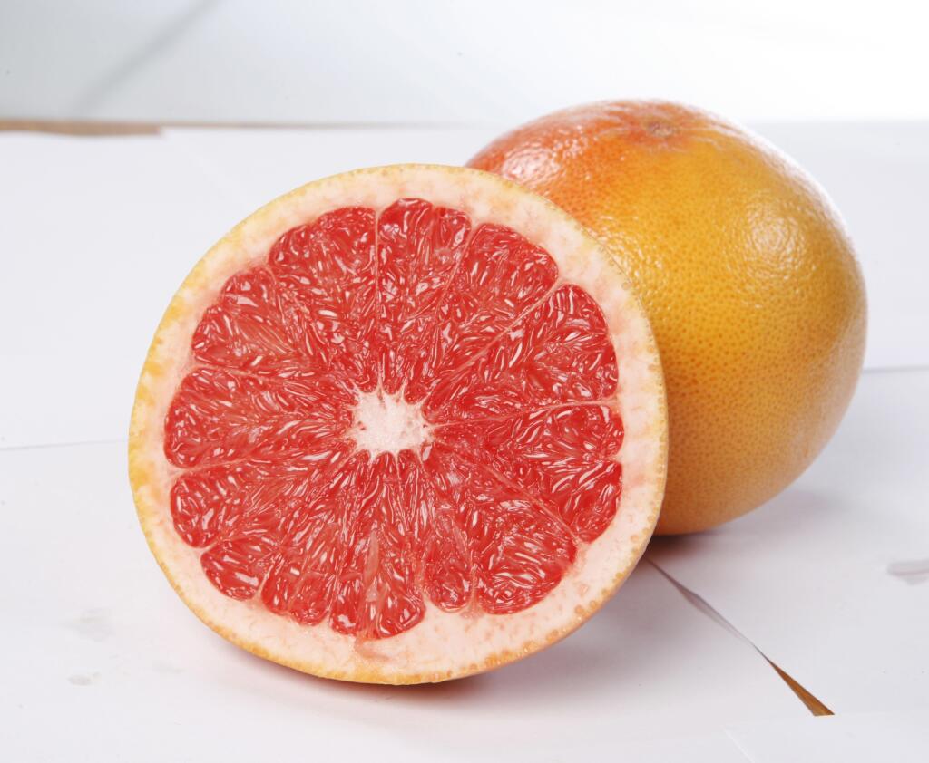 ovocie, grepfruit
foto: Robo Hubač
uverejnené: Báječná žena 44/2009
pôvodný súbor:grep.eps