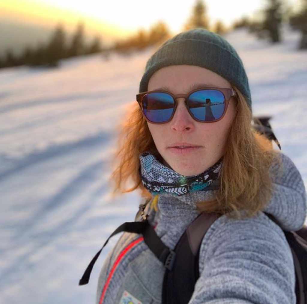 Snowboardistka Šárka Pančochová sa so snúbenicou Kaileenou Lare sa rozhodli, že sa nebudú ničím obmedzovať a pri bicyklovaní v lese odhodia všetky zábrany.