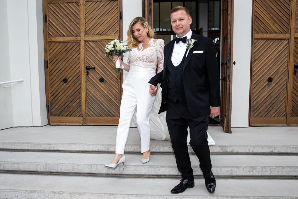 Svadba Gabriely Drobovej a Karola Rumana v Bratislave. Na snímke Gabriela Drobová a Karol Ruman.