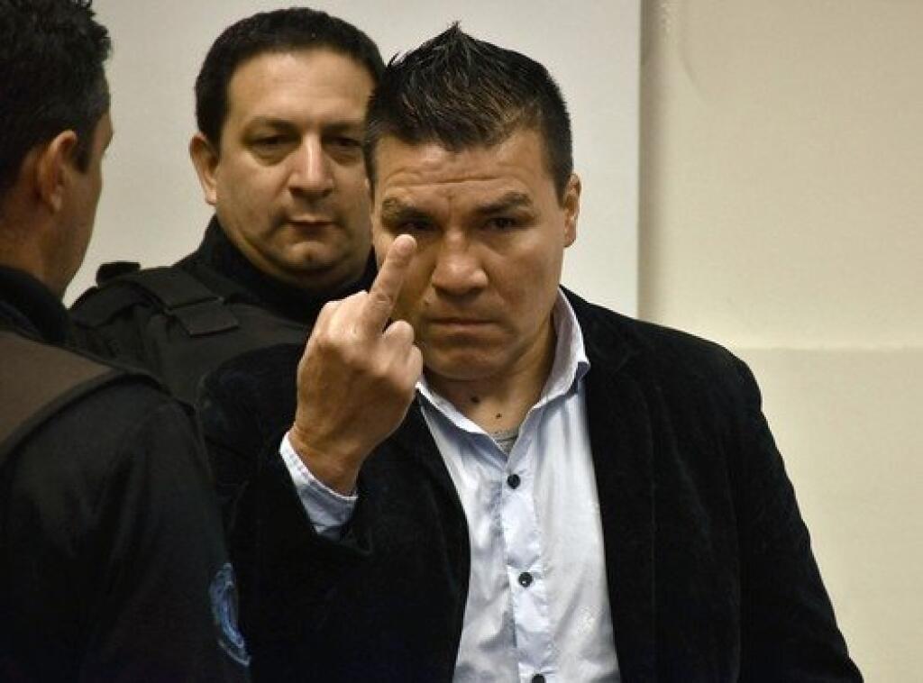 Carlos Baldomir dostal 18 rokov väzenia za zneužívanie svojej dcéry. „Pre moje deti to nebolo ľahké obdobie. Otec bol ich idolom. Ale vždy som verila v boha a spravodlivosť, ktorá sa ukázala,“ povedala manželka bývalého boxeristu.