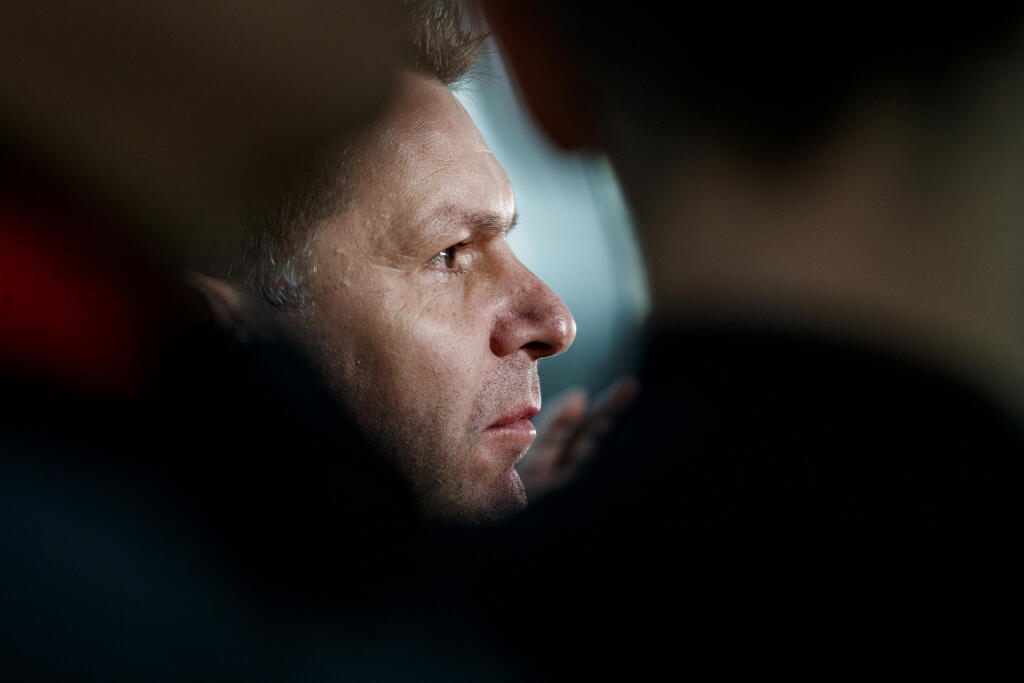 Mužstvo v zápase so Švédmi povedie doterajší asistent Kozáka Štefan Tarkovič,