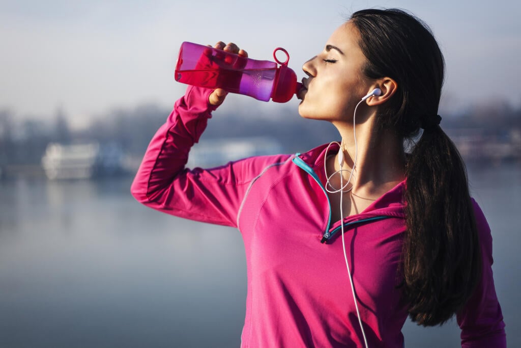 Fitness,Woman,Drinking,Water