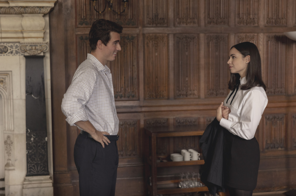 Sofia Carson a Corey Mylchreest očaria v romantickej novinke My Oxford Year.