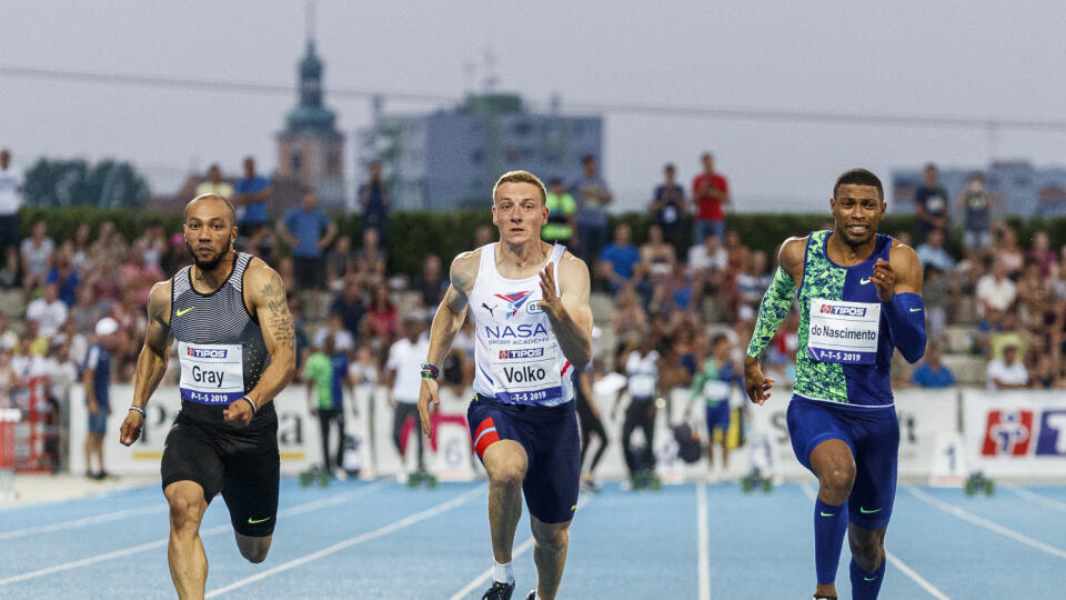 Slovenský šprintér Ján Volko skončil vo finále na 60 m na piatom podujatí World Athletics Indoor Tour v škótskom Glasgowe na 3. mieste časom 6,68 sekundy.