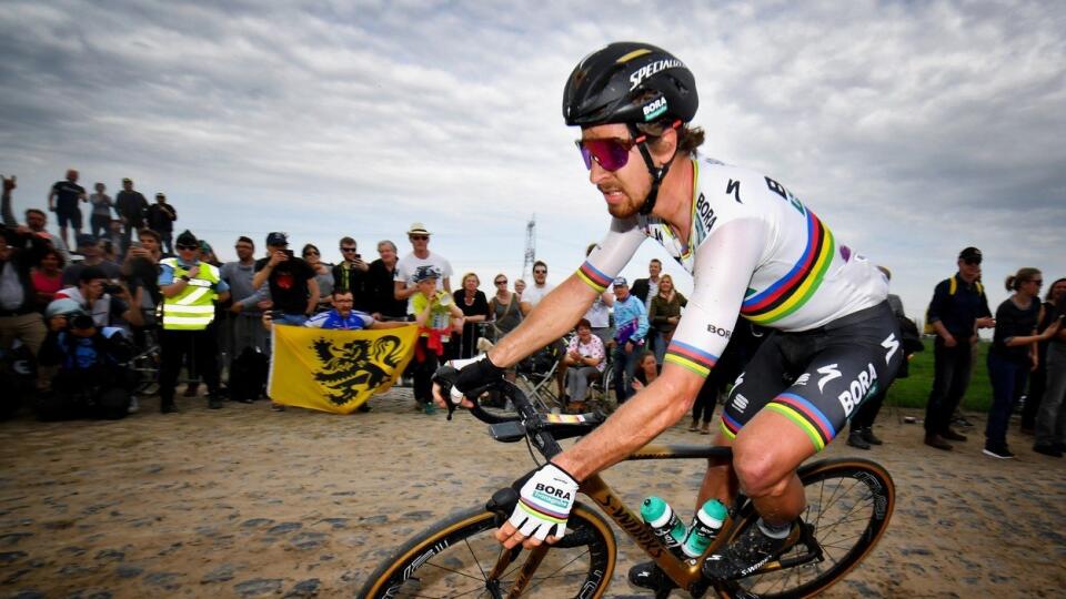 VIDEO: SME PRI TOM! Šokujúce FOTO ciest, na ktorých trpí Sagan: Takto vyzerá pravé „peklo severu“