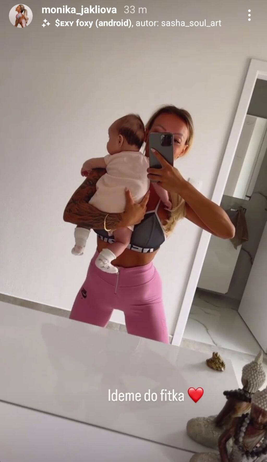 Svoju dcéru dnes nezabudla zobrať do fitness centra.