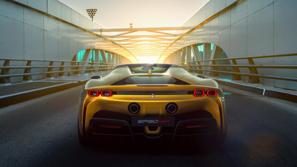 Ferrari SF90 Spider.