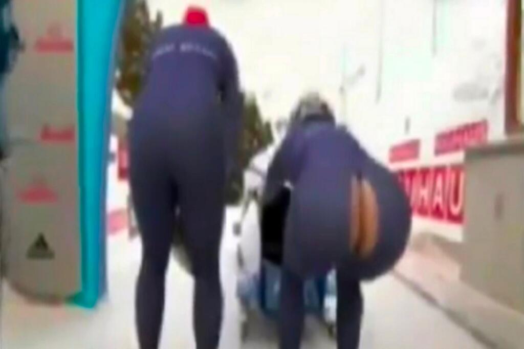 Gillian Cooke a nehoda so zadočkom.