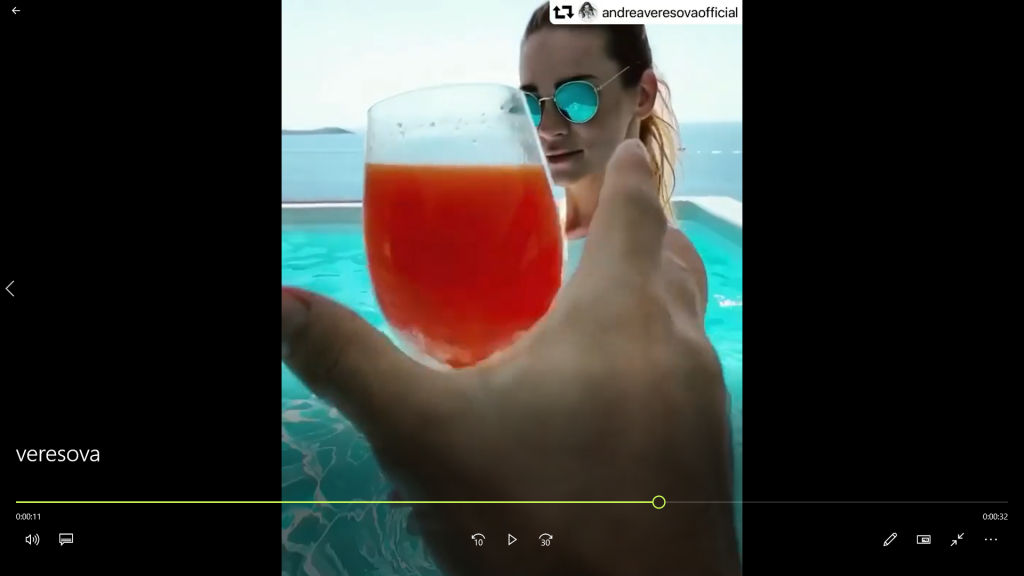 Komu podáva Andrea Verešová tento drink, je záhadou...
