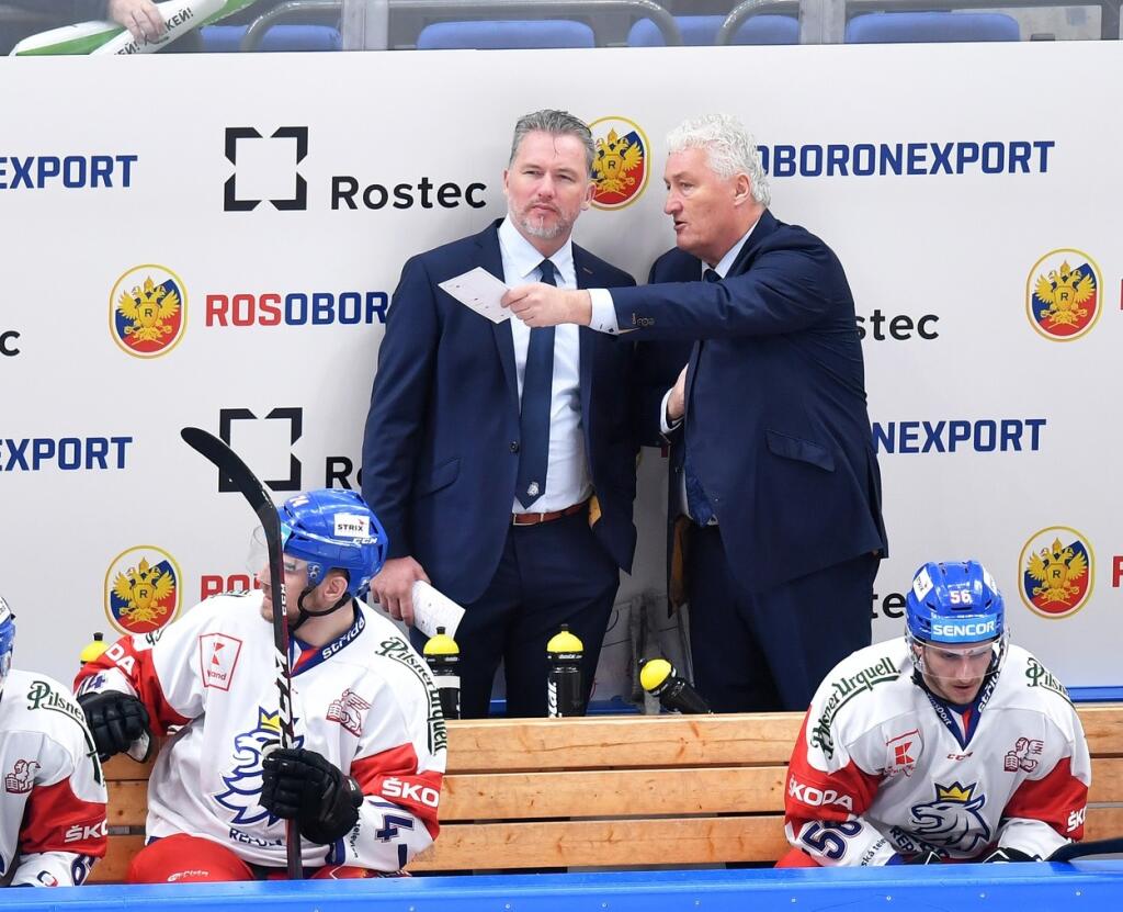 Říhovci na striedačke českej reprezentácie. Syn robil otcovi asistenta v národnom tíme.