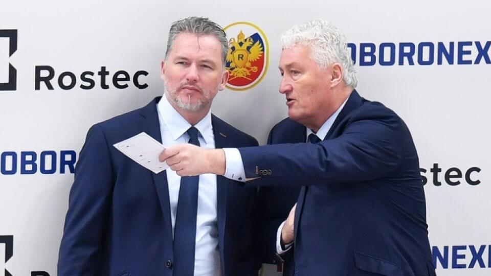 Říhovci na striedačke českej reprezentácie. Syn robil otcovi asistenta v národnom tíme.