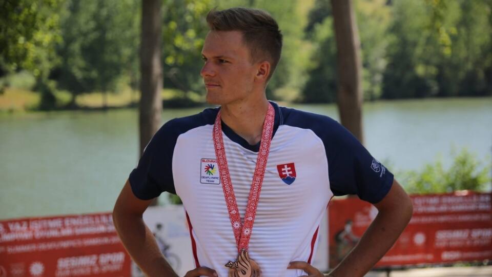 Adrián Babič (†24)