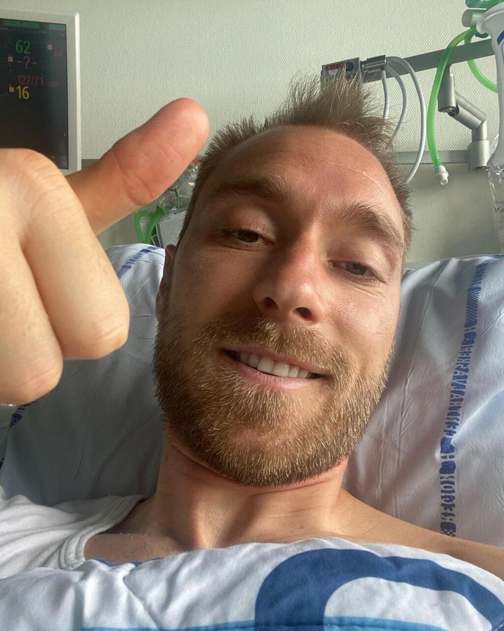 Christian Eriksen sa prihlásil fanúšikom z nemocnice.