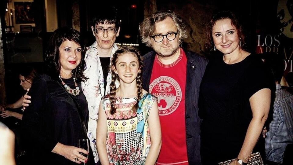 Tamara Fischer (12) s tvorcami filmu Učiteľka.