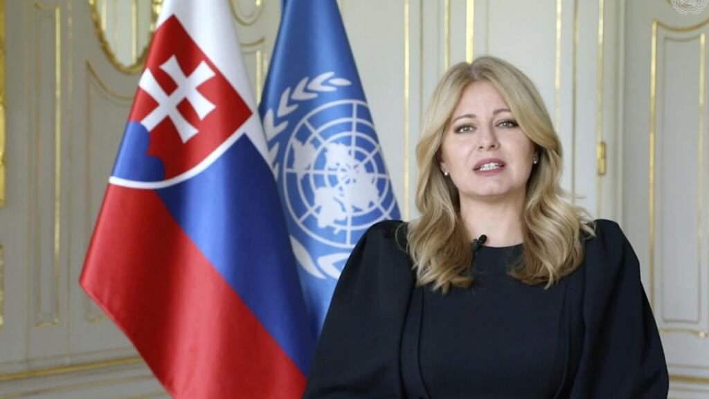 EBE 17 New York - Na snímke z videozáznamu prezidentka SR Zuzana Čaputová počas prejavu na na 76. Valnom zhromaždení (VZ) Organizácie Spojených národov (OSN) v New Yorku 21. septembra 2021. FOTO TASR/AP
In this image taken from video provided by UN Web TV, Slovakia President Zuzana Caputova remotely addresses the 76th Session of the United Nations General Assembly at U.N. headquarters in New York on Tuesday, Sept. 21, 2021. (UN Web TV via AP)