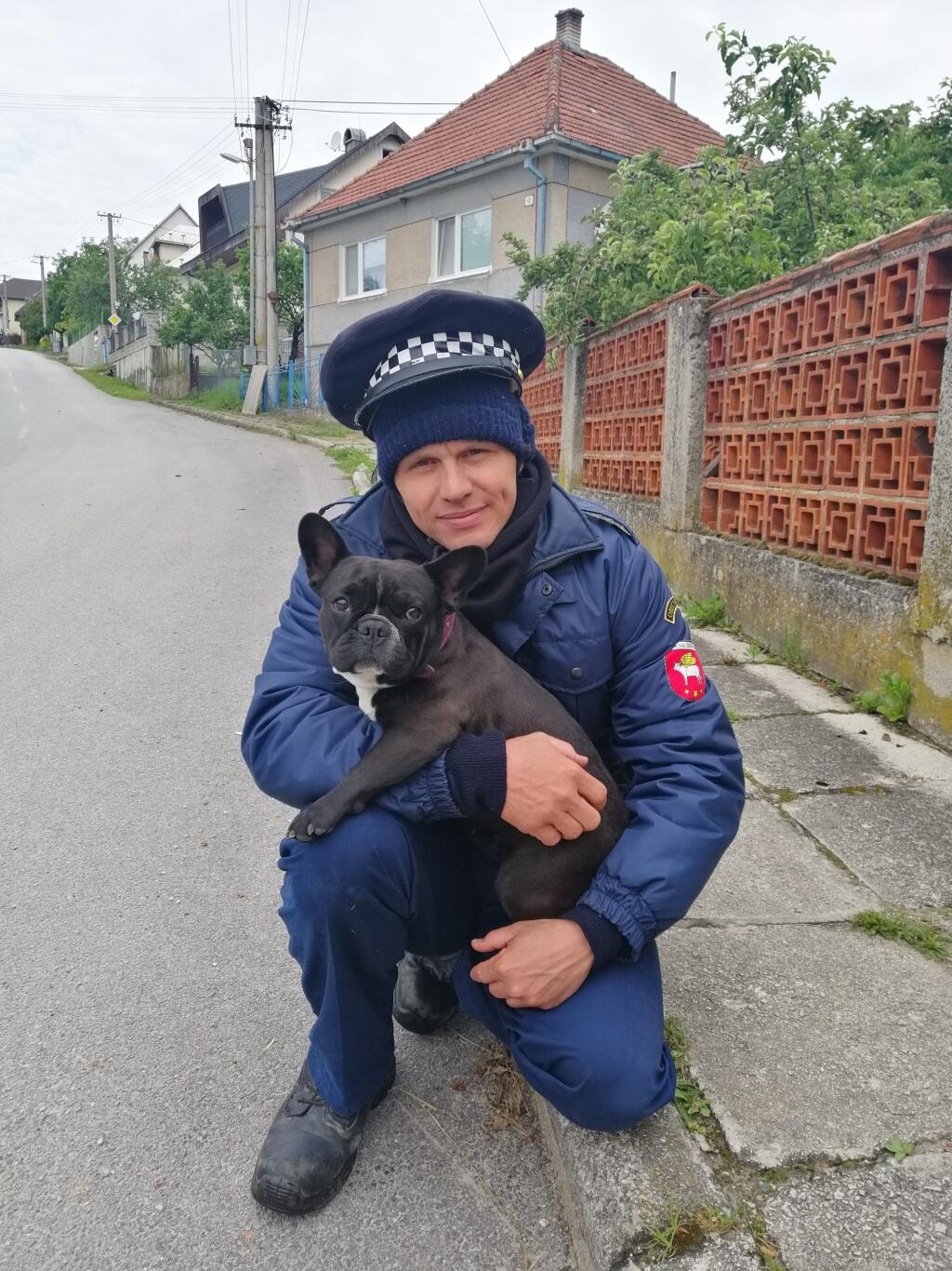 Seriál sa na obrazovkách vysiela šesť rokov, postupne sa s ním zžili aj domáci obyvatelia.
