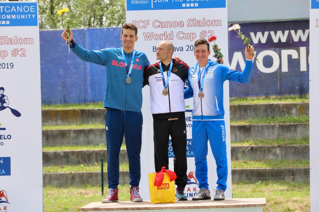 Podpora manželky Ivany a troch synčekov Mateja Beňuša potešila a hnala vpred.