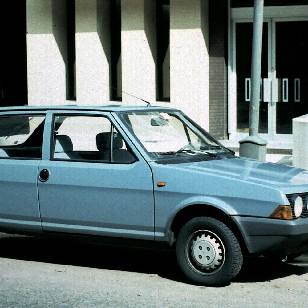 Fiat vyvinul tento malý rodinný hatchback ako konkurenciu európskym modelom, napríklad pre VW Golf