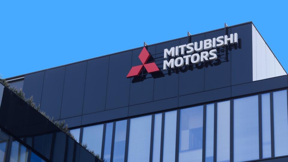 Japonská automobilka Mitsubishi Motors.