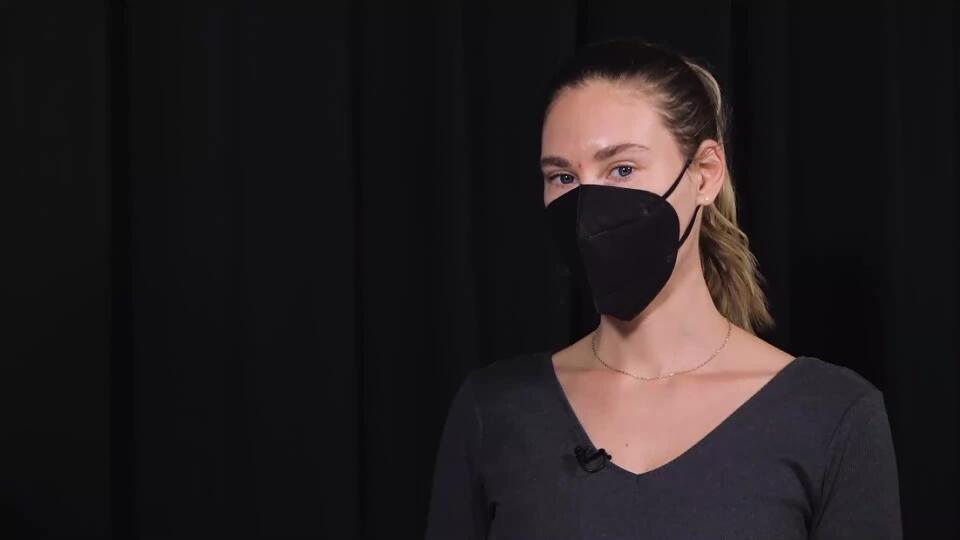 Vyrába keramiku pre Iasai a známych šéfkuchárov. Slováci si už uvedomujú hodnotu ručnej práce