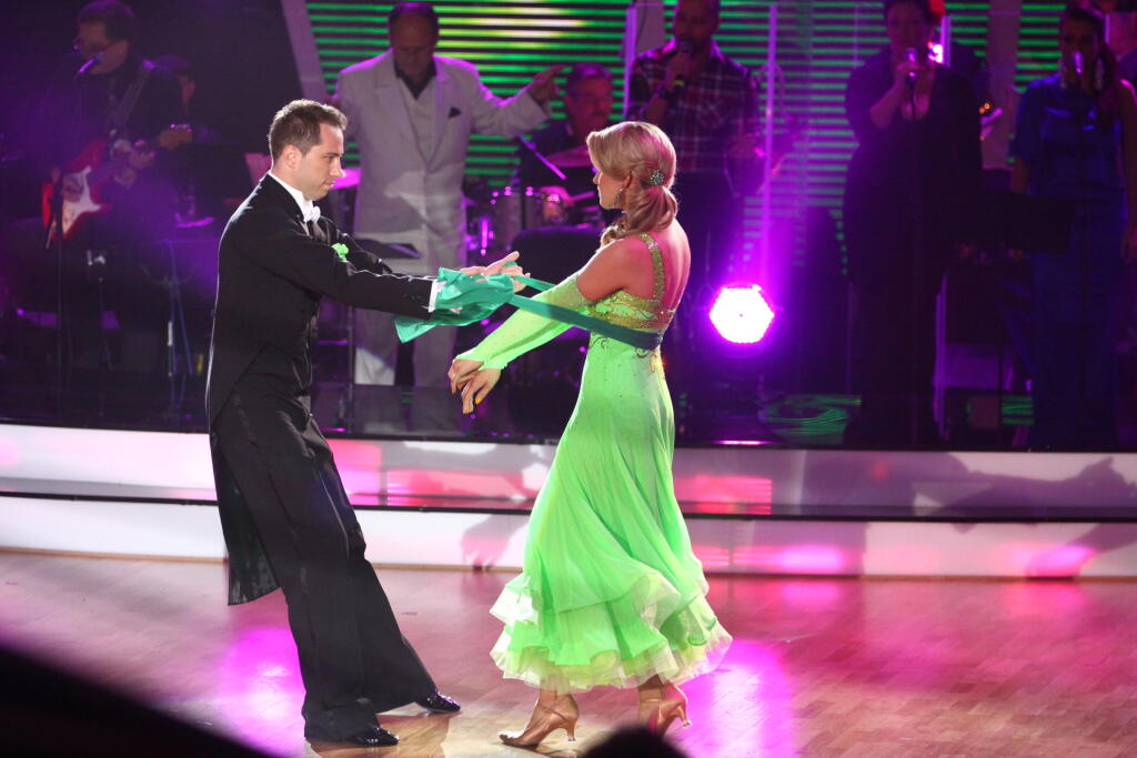 tanecna sutaz lets dance