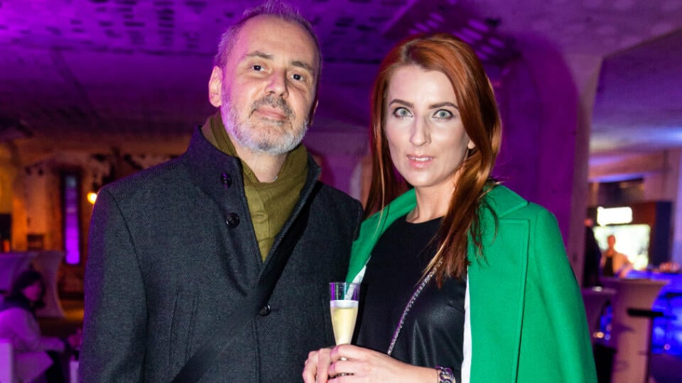 Jar 2019: Tretí deň série módnych prehliadok pod názvom "Eurovea Fashion Forward" v Bratislave. Na snímke Peter Dudák alias Ďuďo s partnerkou.