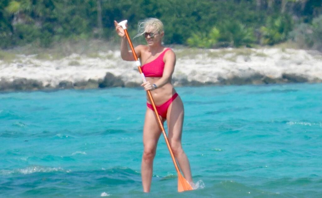 Americká lyžiarka je po rozchode s hokejistom stále single.