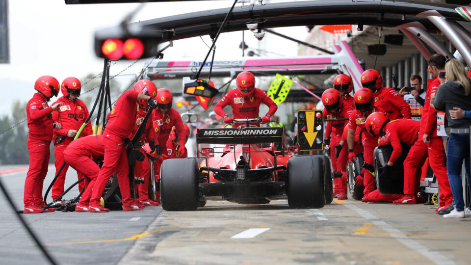 Sezóna formuly 1 cez víkend konečne odštartuje.