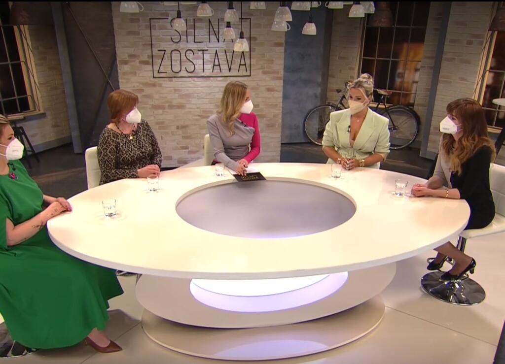 Dominiku Cibulkovú v relácii doslova grilovali z každej strany.