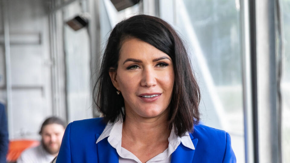 Predstavenie kandidatky strany Sloboda a Solidarita. Téma: Stretnutie našich TOP 30 kandidátov. Na snímke je Jana Cigániková a Alojz Hlina.