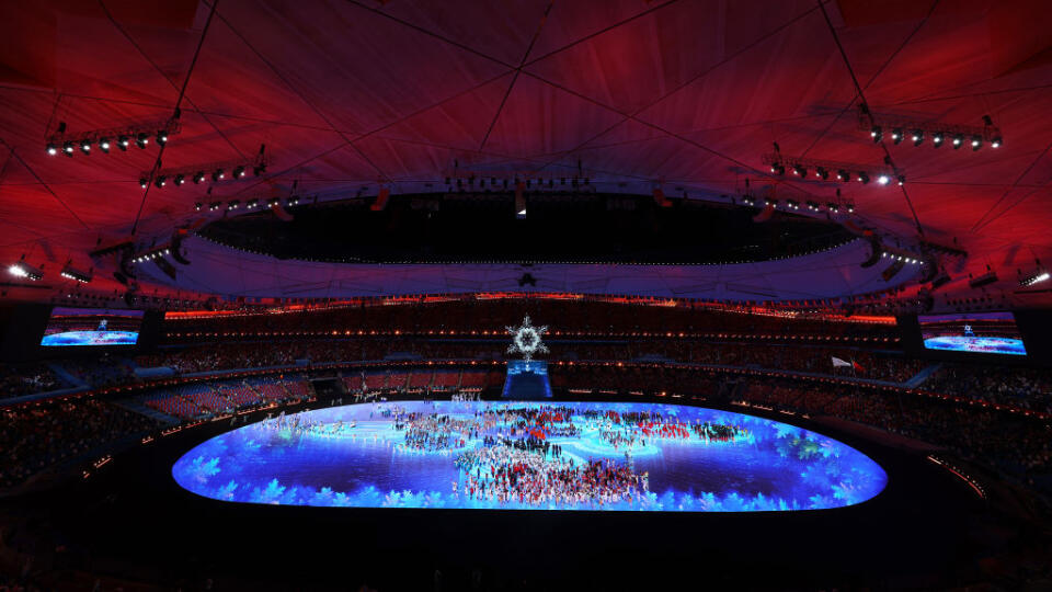 V Pekingu prebieha záverečný ceremoniál hier.